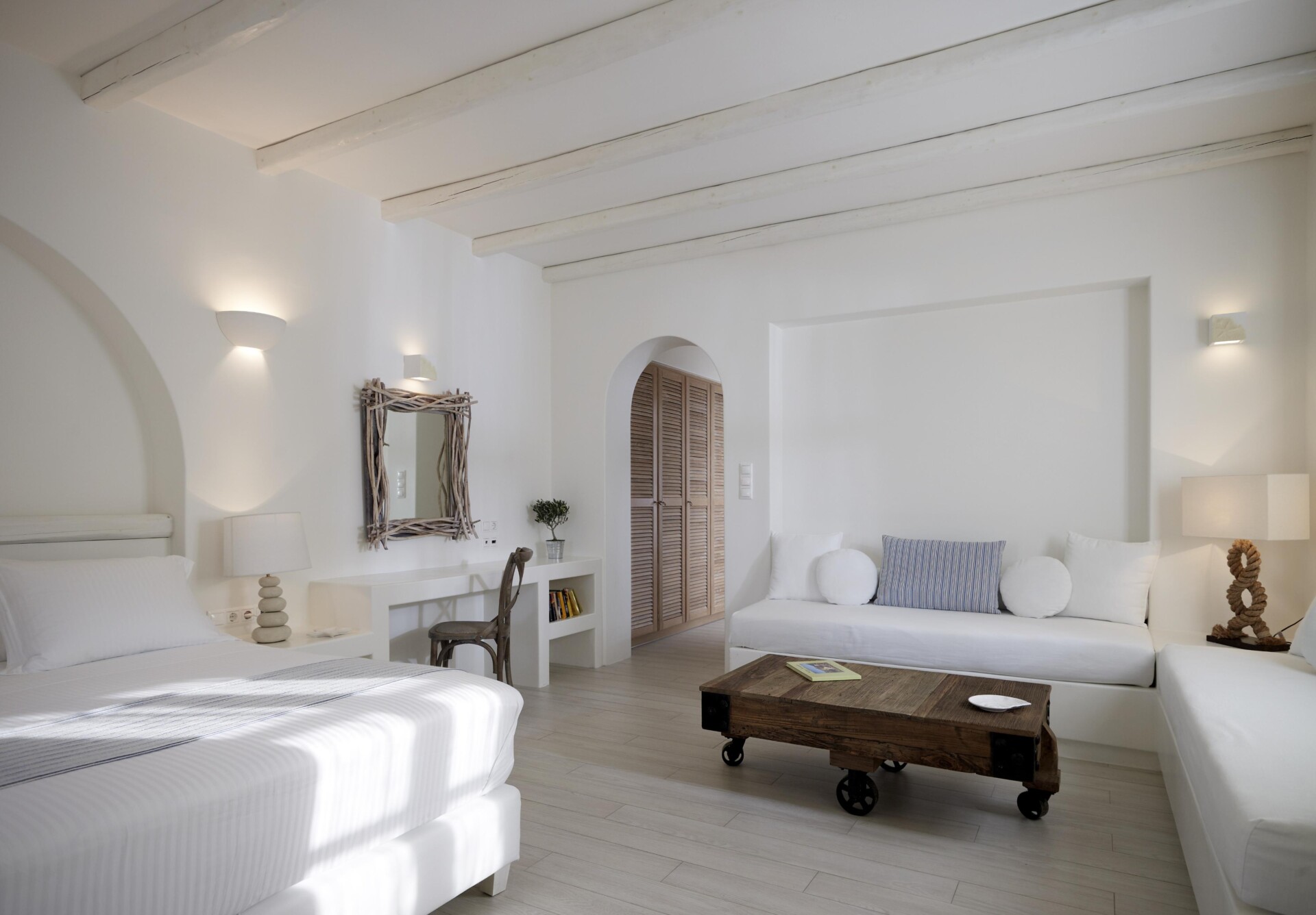 The Naxos luxury suites of Villa Marandi